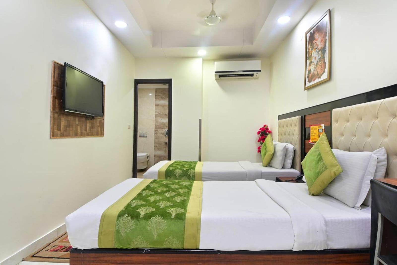 Hotel Emporio View - New Delhi Railway Station - Paharganj Exterior photo